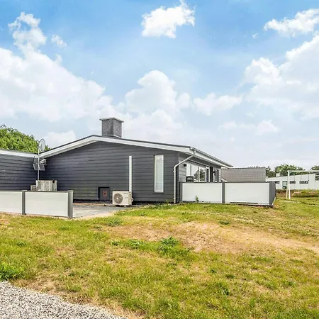 5 Star Holiday Home In Ebeltoft Ebeltoft